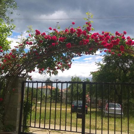 أسبروبالتا Sofia'S Cottage المظهر الخارجي الصورة